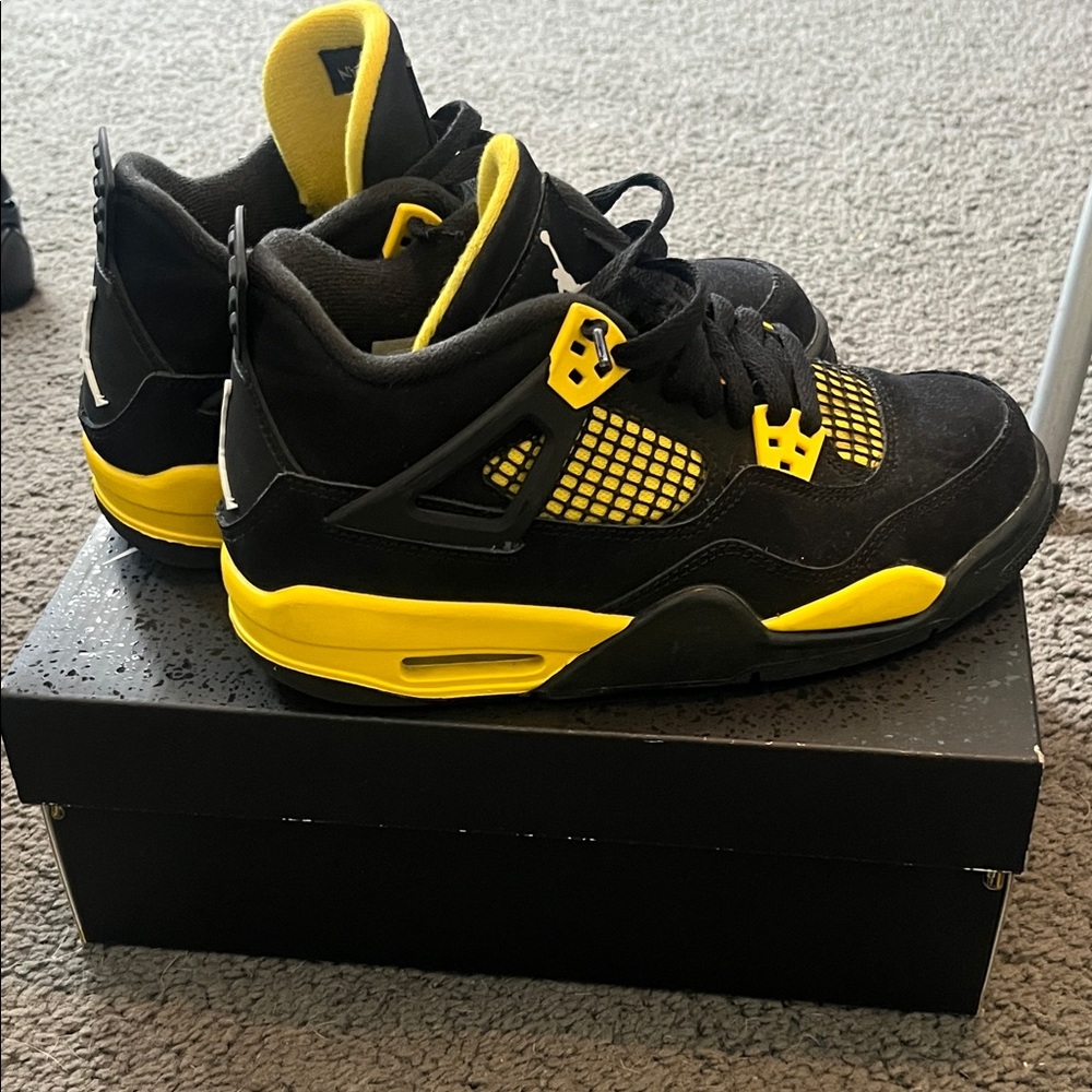 Jordan Youth AIR JORDAN 4 RETRO (GS)